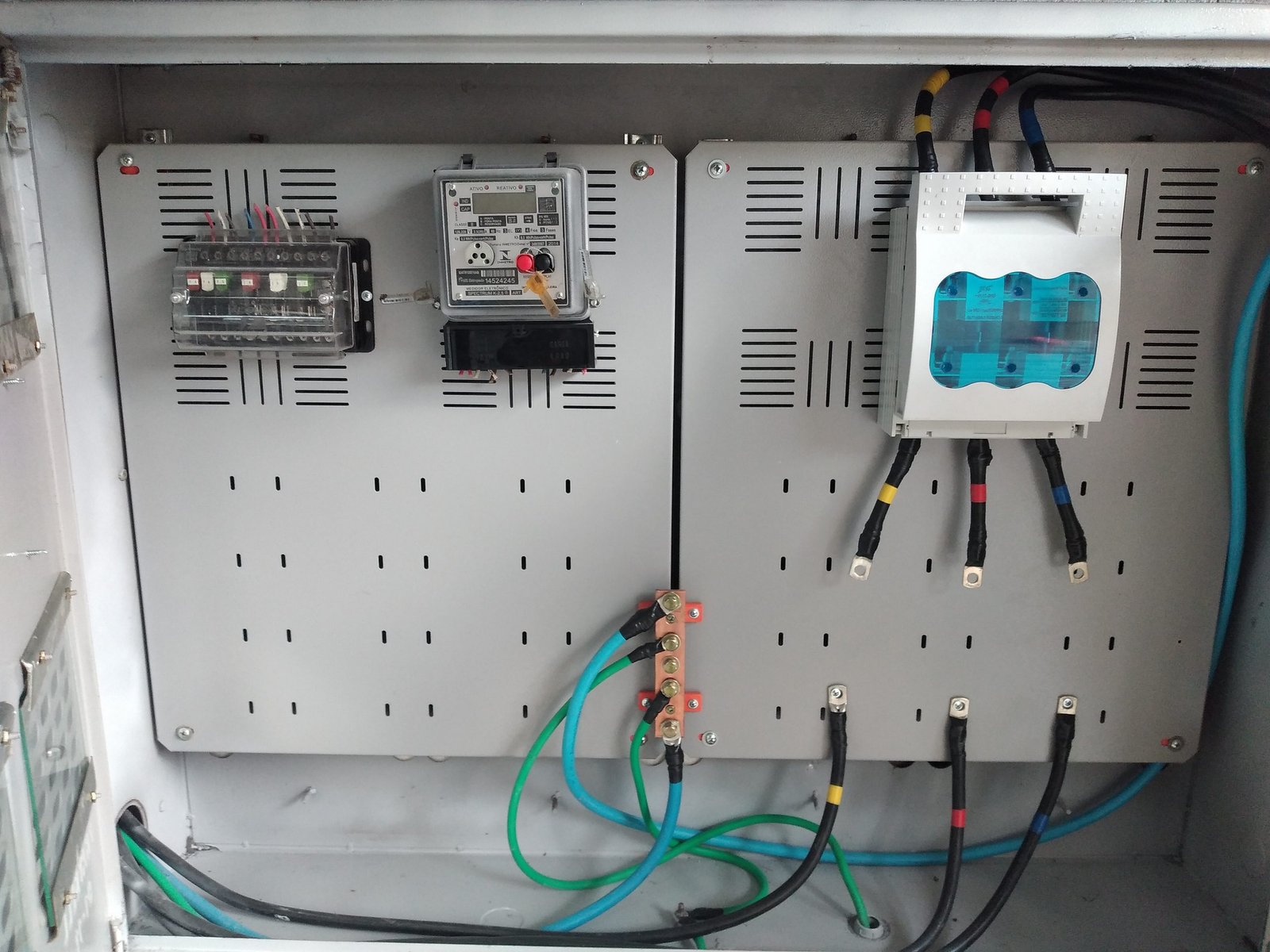 instalacao padrao de energia comercial